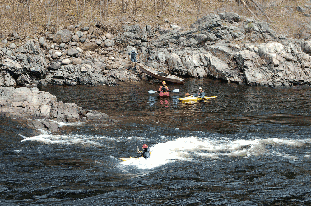 Kayakers on the Hudson River in Glen